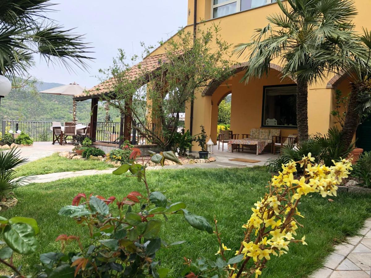 بيترا ليغوري L'Acacia B&B المظهر الخارجي الصورة